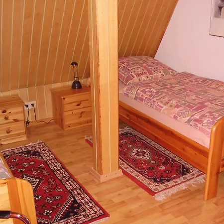 Homestay Messe - 20 Km Around *